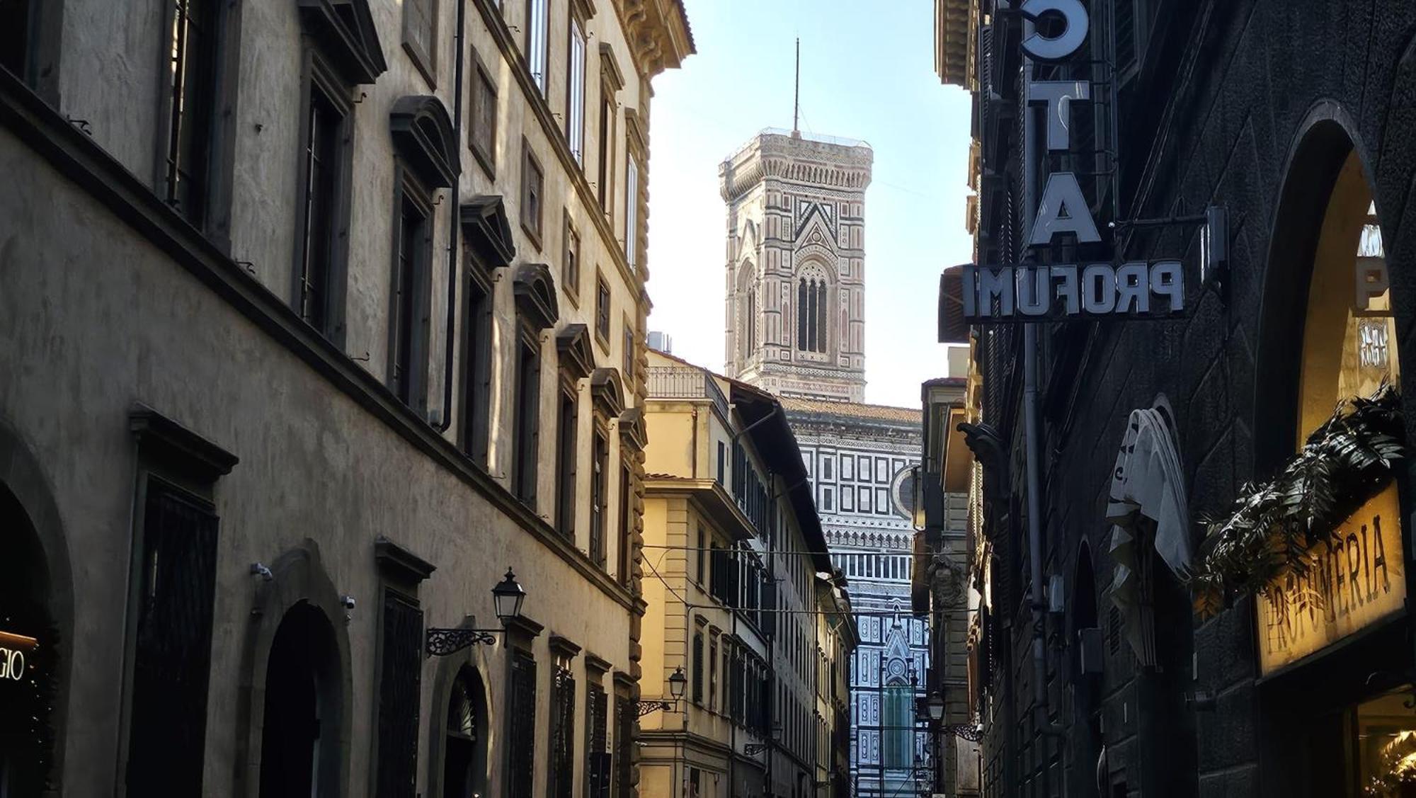 Le Cinque Lampade Florence Suites Buitenkant foto