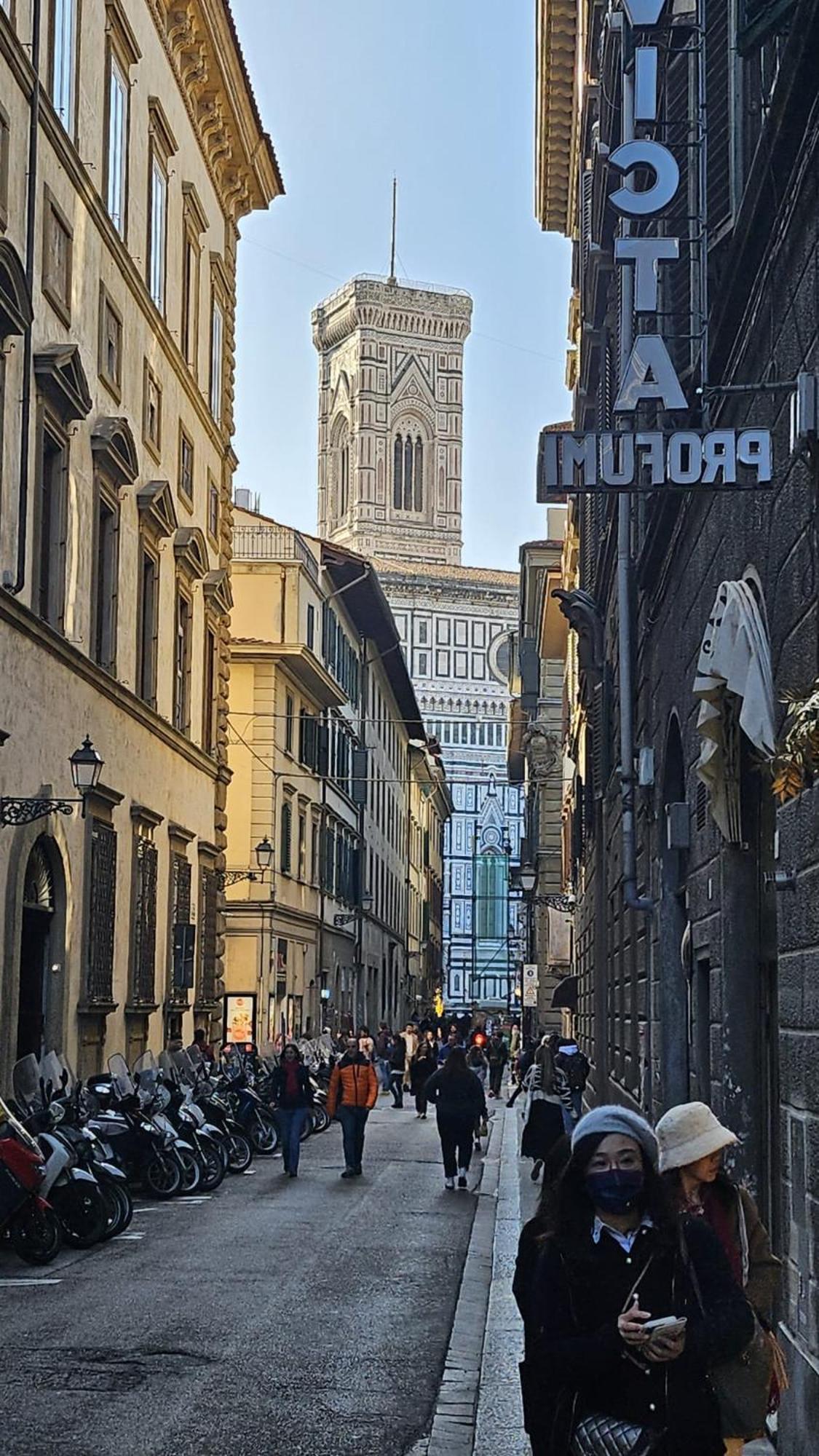 Le Cinque Lampade Florence Suites Buitenkant foto